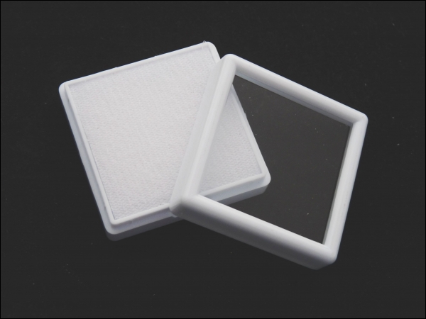 Gemstone box 40x40x17mm white