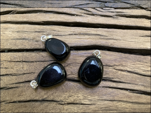 Pendant Obsidian black polished