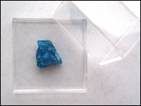 Apatite blue middle in box